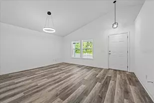 415 NW 10th St, Gainesville, FL 32601 - Photo 5