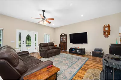 8822 NW 170th Street, Alachua, FL 32615 - Photo 11