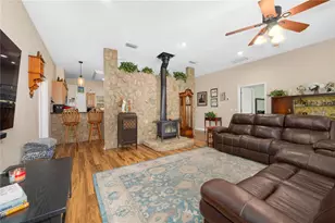 8822 NW 170th St, Alachua, FL 32615 - Photo 9