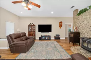 8822 NW 170th St, Alachua, FL 32615 - Photo 13