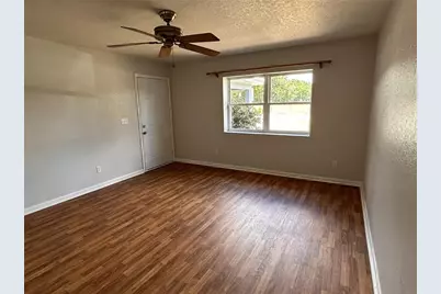 911 NW 4th Avenue, Chiefland, FL 32626 - Photo 7