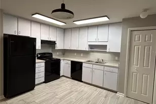 911 NW 4th Ave, Chiefland, FL 32626 - Photo 3