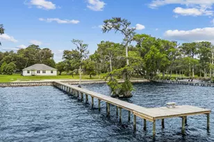 102 Sandra Ln, Crescent City, FL 32112 - Photo 1