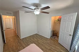 22921 SE 60th Ln, Hawthorne, FL 32640 - Photo 9