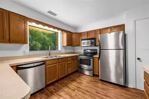 3716 SW 6th Pl, Gainesville, FL 32607 - Photo 13