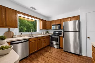 3716 SW 6th Pl, Gainesville, FL 32607 - Photo 11