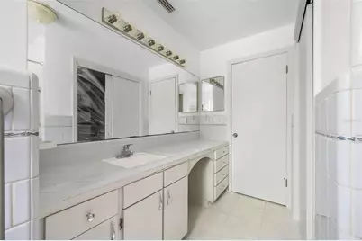 3716 SW 6th Place, Gainesville, FL 32607 - Photo 25