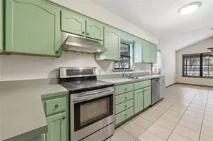 24026 NW 126th Ln, Alachua, FL 32615 - Photo 17