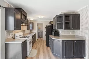 9430 NE 76 St, Bronson, FL 32621 - Photo 13