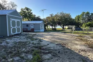 212 Ashley St, Hawthorne, FL 32640 - Photo 21