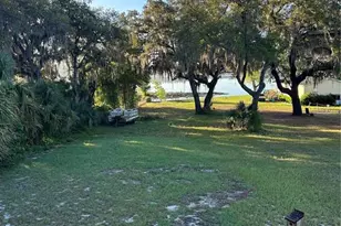 212 Ashley St, Hawthorne, FL 32640 - Photo 5