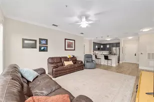 1185 SW 9th Rd, Gainesville, FL 32601 - Photo 9