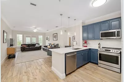 1185 SW 9th Road #405, Gainesville, FL 32601 - Photo 5
