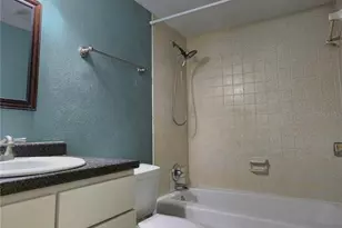 507 NW 39th Rd, Gainesville, FL 32607 - Photo 9