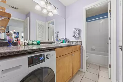 1810 NW 23rd Boulevard #Bldg 5, 211, Gainesville, FL 32605 - Photo 13