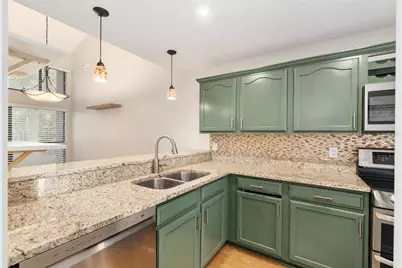 2738 NW 39th Drive, Gainesville, FL 32606 - Photo 7