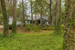818 NW 202nd St, Newberry, FL 32669 - Photo 23