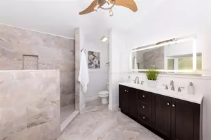 818 NW 202nd St, Newberry, FL 32669 - Photo 19