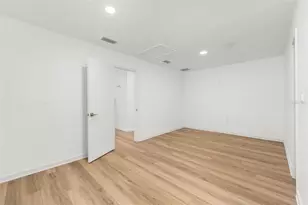 2261 NW 24th Ave, Gainesville, FL 32605 - Photo 45