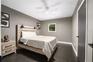 1214 NW 55 Ter, Gainesville, FL 32605 - Photo 17