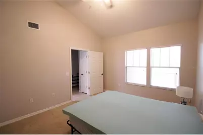 9158 SW 51st Road #J303, Gainesville, FL 32608 - Photo 27
