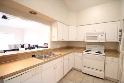 9158 SW 51st Road #J303, Gainesville, FL 32608 - Photo 7