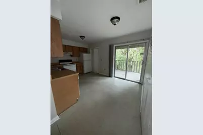 615 SW 11th Lane #D, Gainesville, FL 32601 - Photo 3
