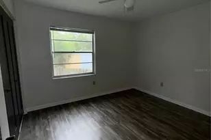 615 SW 11th Ln, Gainesville, FL 32601 - Photo 5