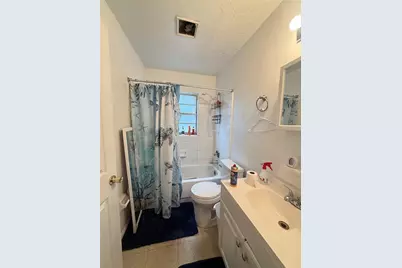 615 SW 11th Lane #A, Gainesville, FL 32601 - Photo 3