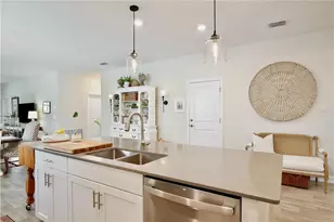 11341 Satire St, Orlando, FL 32832 - Photo 15