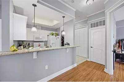 325 NW 14th Street #307, Gainesville, FL 32603 - Photo 9