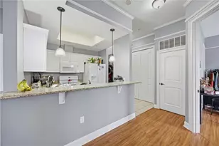 325 NW 14th St, Gainesville, FL 32603 - Photo 9