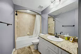 325 NW 14th St, Gainesville, FL 32603 - Photo 21