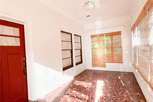 501 NE 8th Ave, Gainesville, FL 32601 - Photo 3