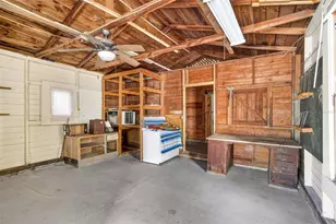 616 NE 7th St, Gainesville, FL 32601 - Photo 29