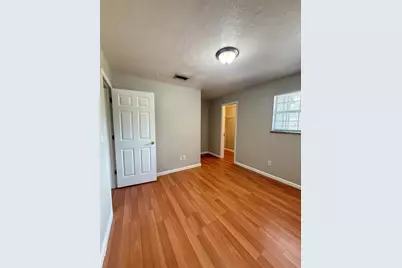 [Address not provided], Gainesville, FL 32601 - Photo 9