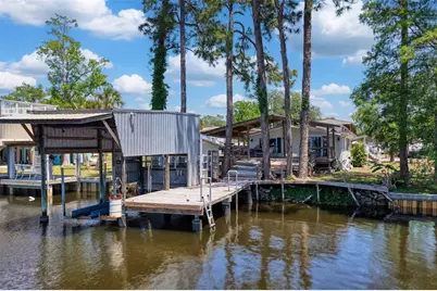 53 SE 241st Street, Suwannee, FL 32692 - Photo 1