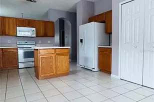 3785 Shawn Cir, Orlando, FL 32826 - Photo 9