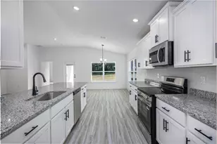 16808 NW 178th Terrace, Alachua, FL 32615 - Photo 11
