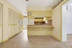 4130 NW 19th Pl, Gainesville, FL 32605 - Photo 11