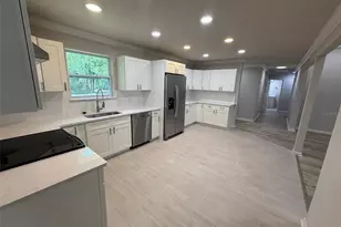 4890 NW 20th Pl, Gainesville, FL 32605 - Photo 9
