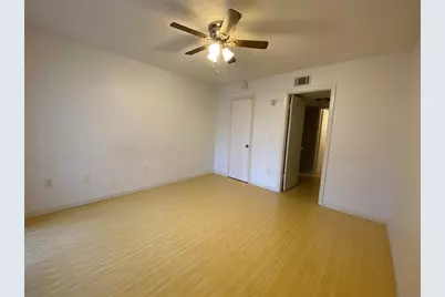 1700 SW 16th Court #P28, Gainesville, FL 32608 - Photo 15