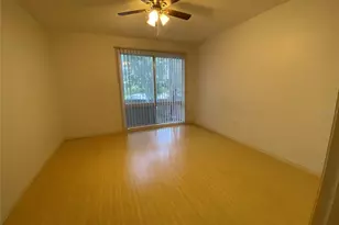 1700 SW 16th Ct, Gainesville, FL 32608 - Photo 17