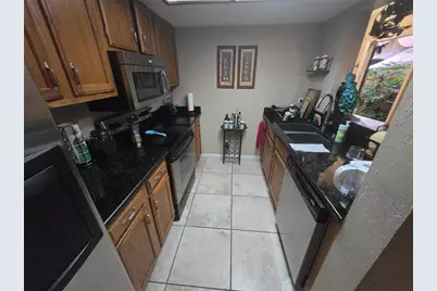 900 SW 62nd Boulevard #D23, Gainesville, FL 32607 - Photo 31