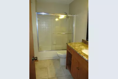 900 SW 62nd Boulevard #D23, Gainesville, FL 32607 - Photo 15