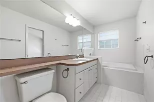 5254 SW 97th Dr, Gainesville, FL 32608 - Photo 17