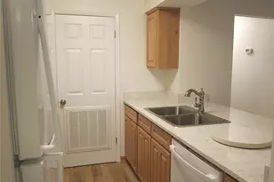 7023 SW 21st Ln, Gainesville, FL 32607 - Photo 5