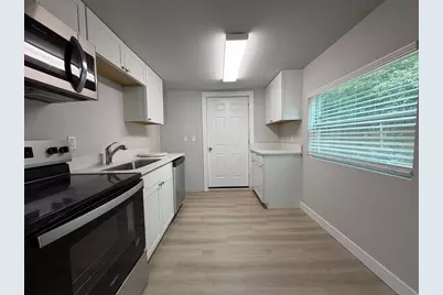 2109 SE 45th Terrace, Gainesville, FL 32641 - Photo 3