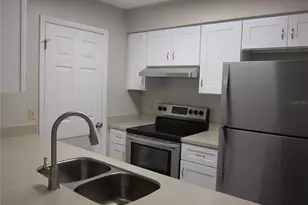 7019 SW 21st Ln, Gainesville, FL 32607 - Photo 13