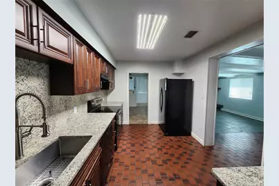 1014 NE 10th Place, Gainesville, FL 32601 - Photo 27
